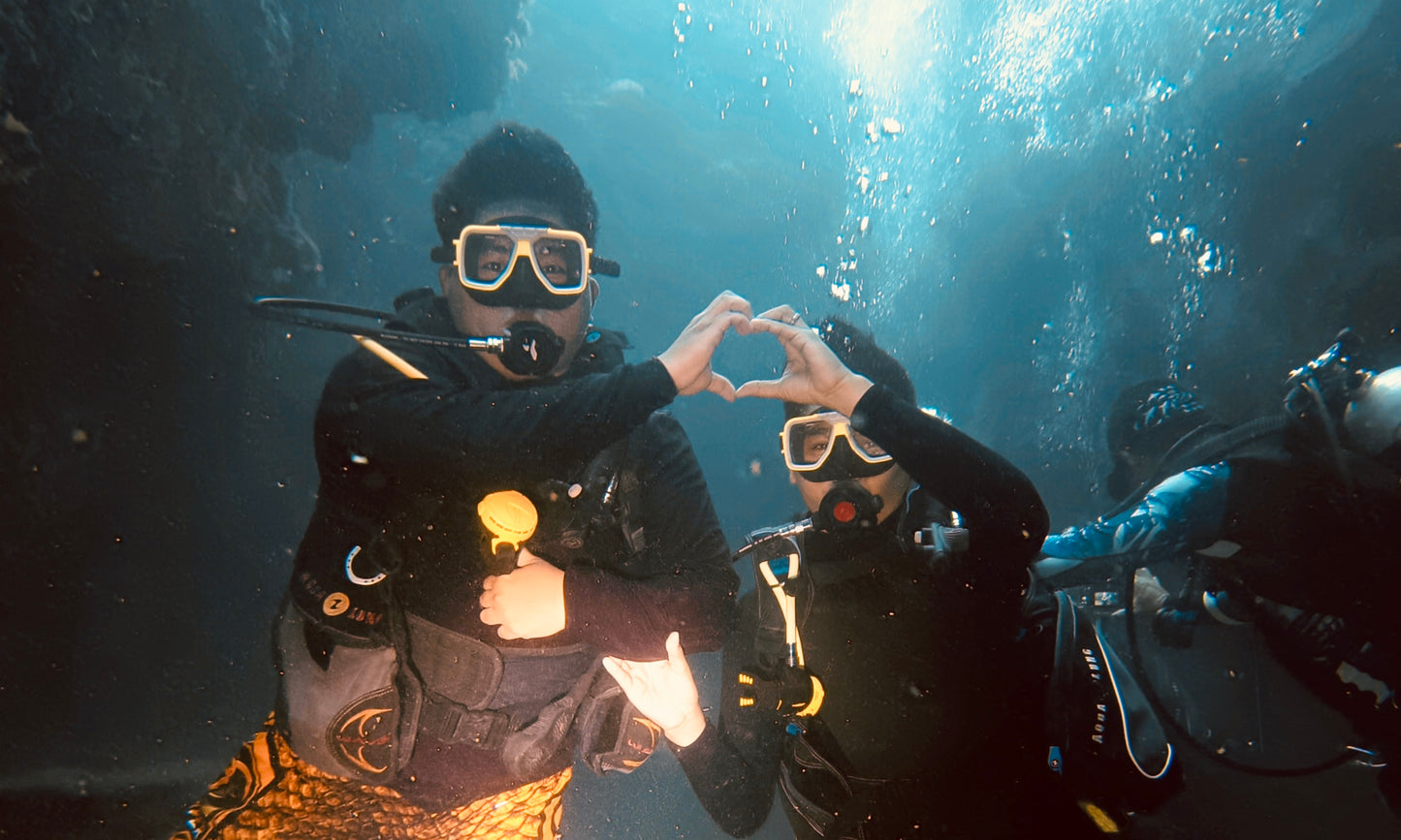 Scuba Diving (exclusive for 2 people)